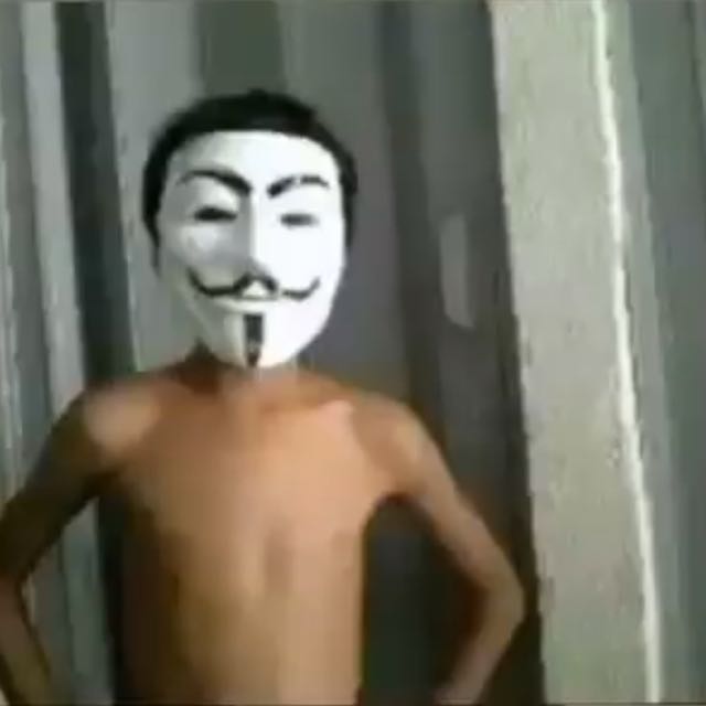 Foto do grupo No black, no roi